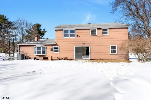 $490,000 | 5 Marigold Lane, Somerset, NJ 08873