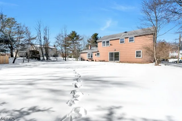 $490,000 | 5 Marigold Lane, Somerset, NJ 08873