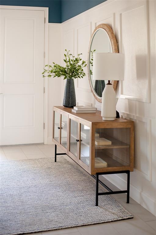 1079 Signet Drive Apollo Beach, FL 33572 - Photo 7 of 27