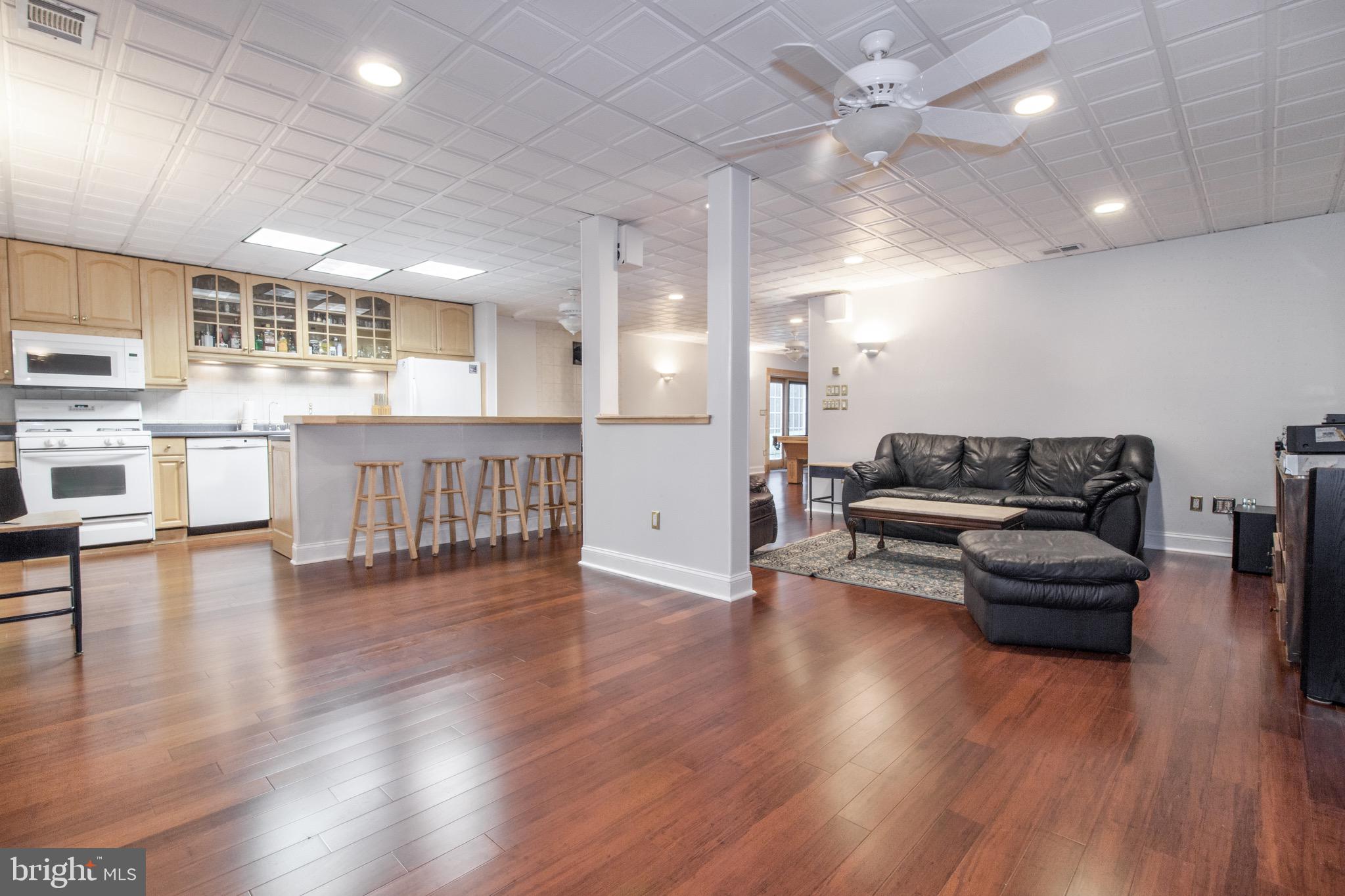 10628 Jones Road Kingsville, MD 21087 - Photo 27 of 32 Basement with full kitchen