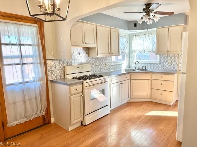 6406 Ackley Road Parma, OH 44129 - Photo 5 of 19 Kitchen
