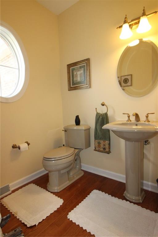 106 Rochelle Lane Monaca, PA 15061 - Photo 13 of 25 1st floor powder room!