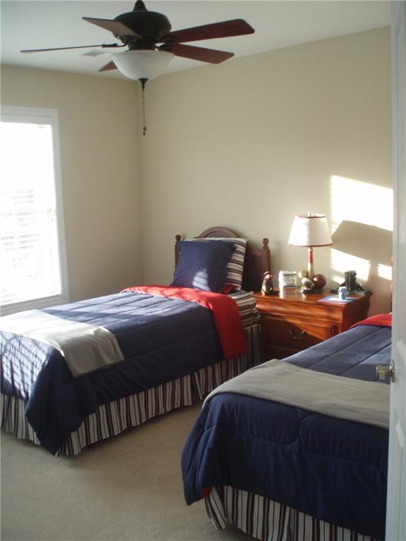 106 Rochelle Lane Monaca, PA 15061 - Photo 20 of 25 Gallery Image 20