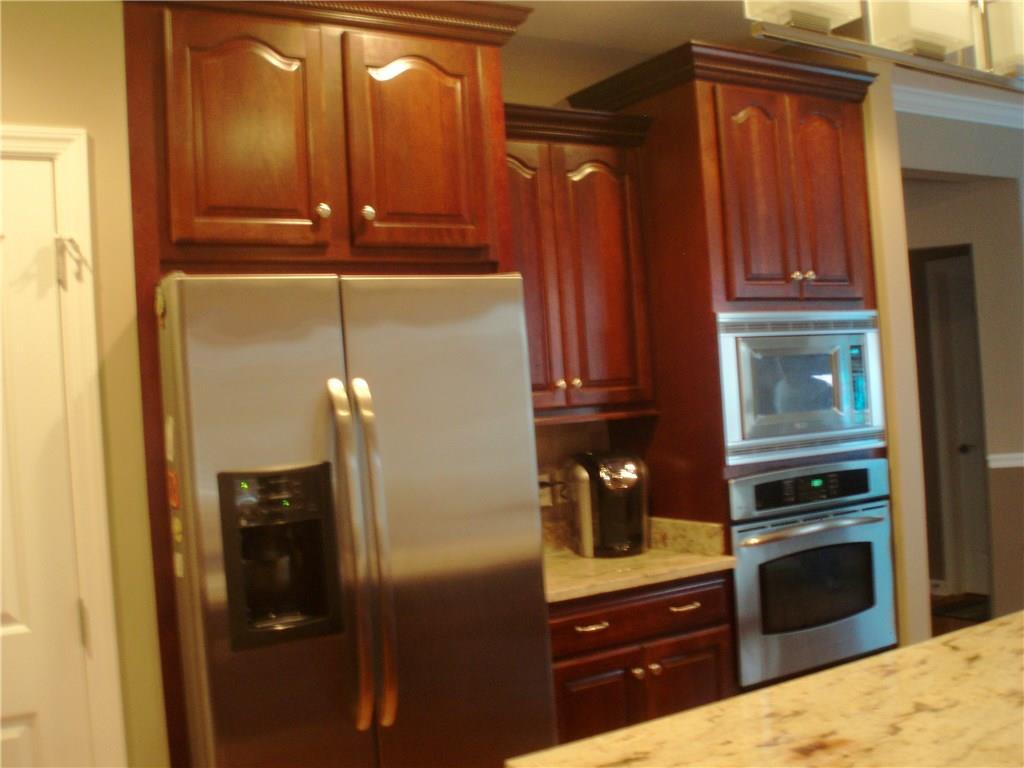 106 Rochelle Lane Monaca, PA 15061 - Photo 10 of 25 Gallery Image 10