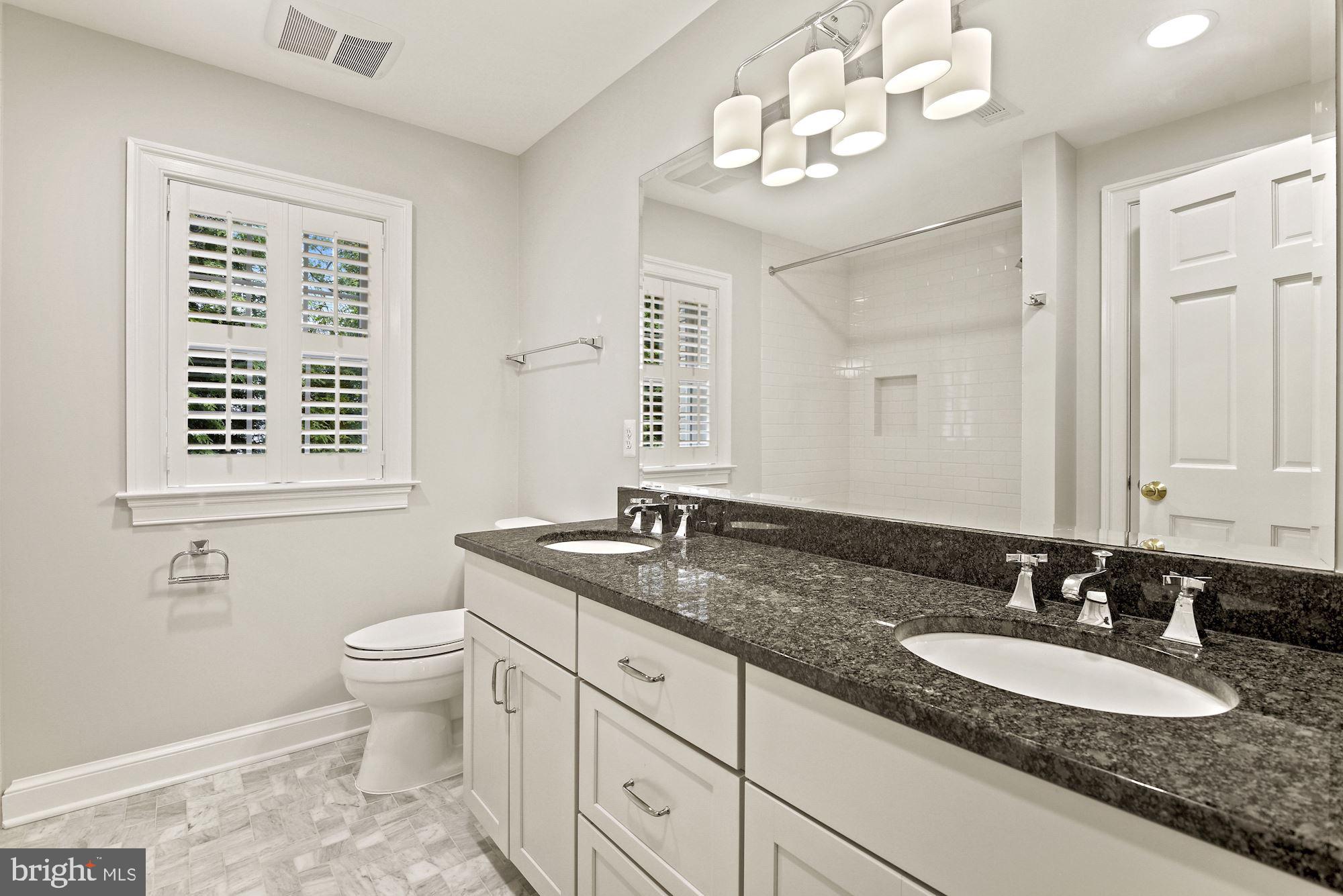 7907 Glenbrook Road Bethesda, MD 20814 - Photo 22 of 40 2 of 3 Full bath