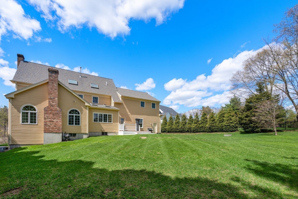 41 York Road Wayland, MA 01778 - Photo 29 of 33 Gallery Image 29