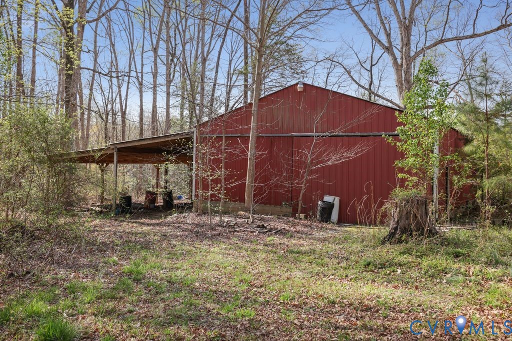 11352 Rockville Road Rockville, VA 23146 - Photo 35 of 38 a view of a house with backyard