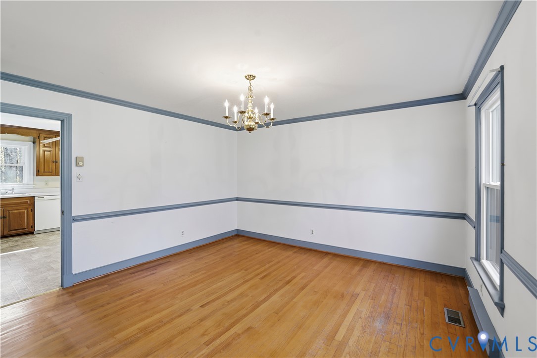 11352 Rockville Road Rockville, VA 23146 - Photo 7 of 38 a view of a room with wooden floor