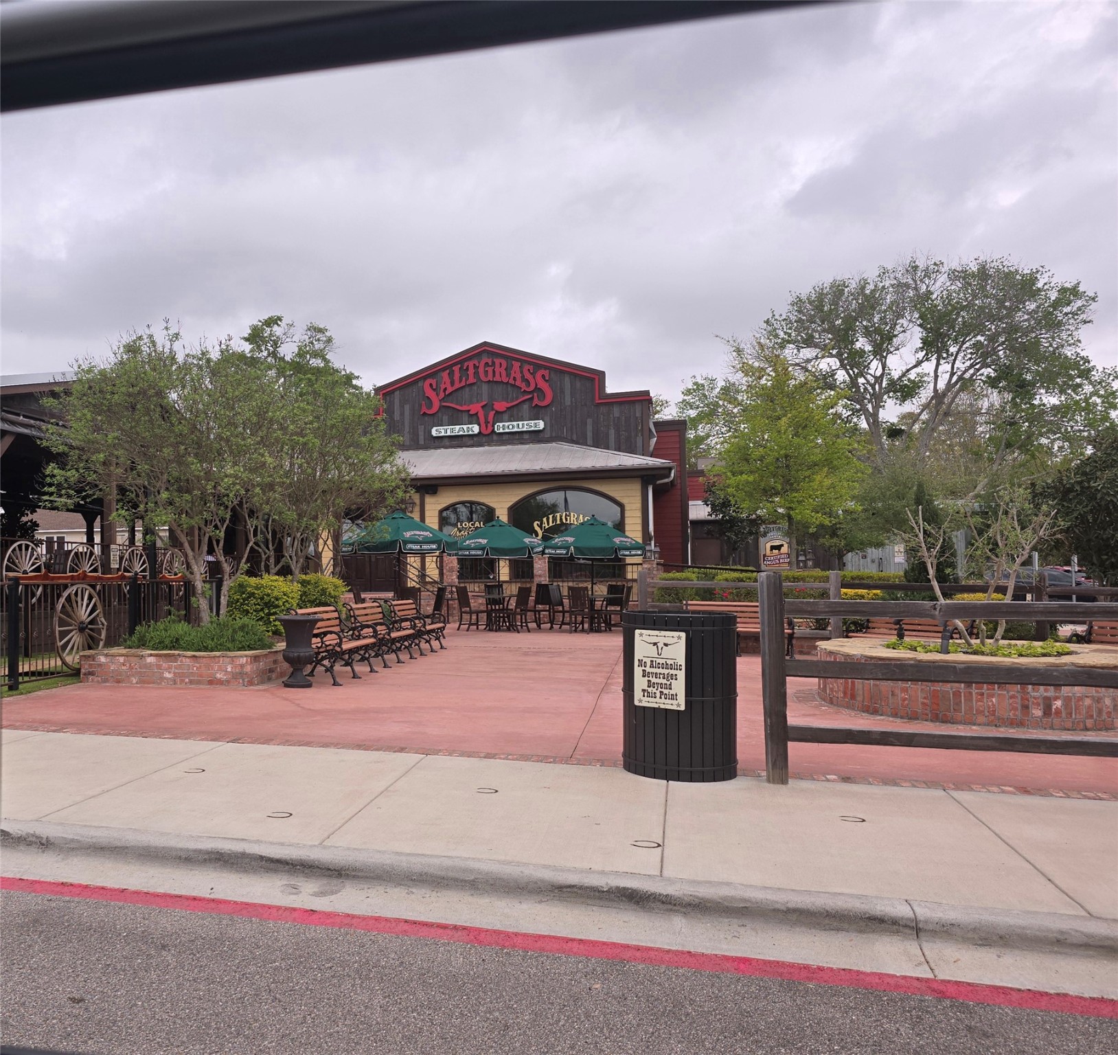 7514 Dixon Road Fulshear, TX 77441 - Photo 9 of 13 a view of a basket ball ground