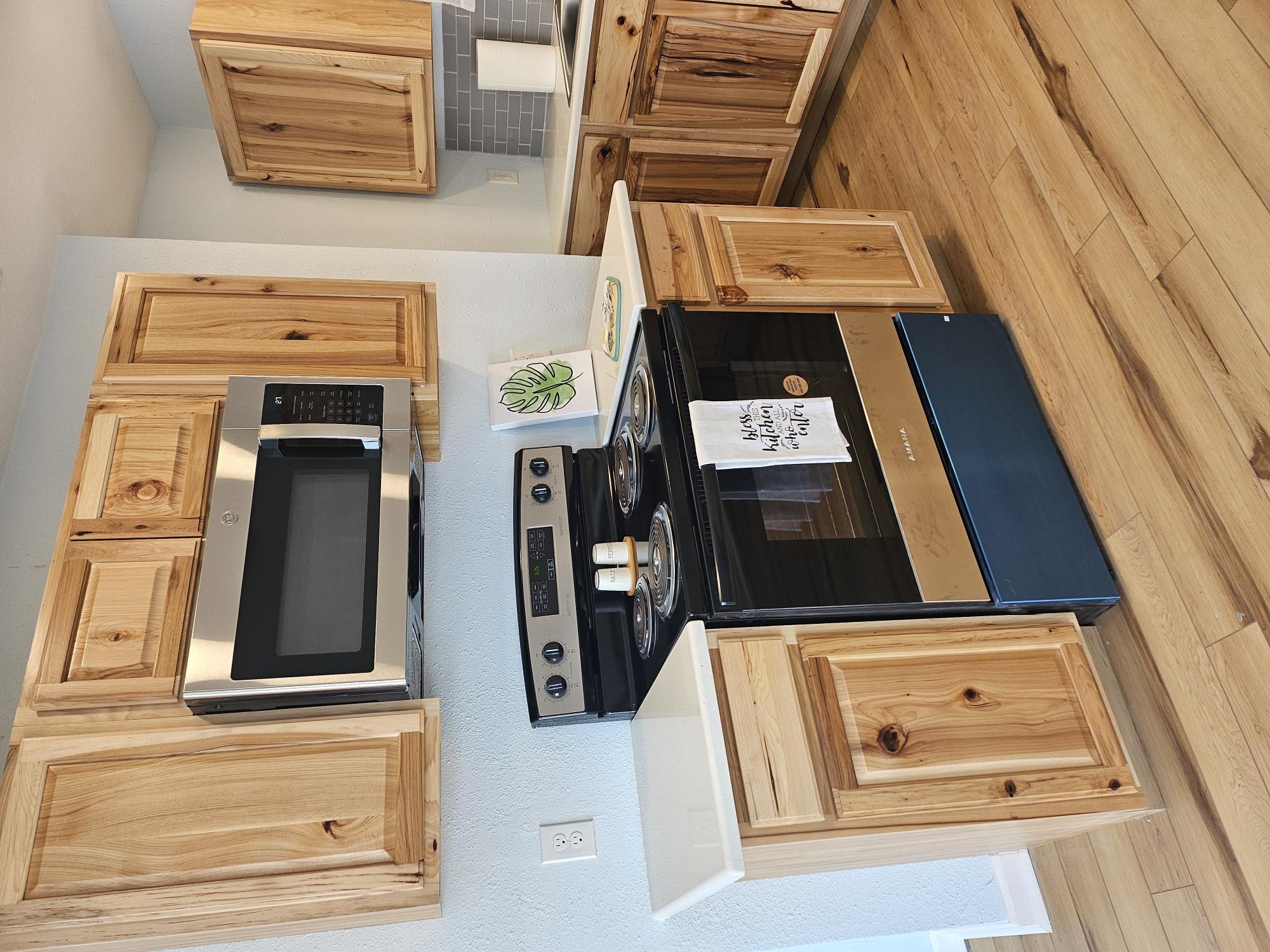 105 North Rhomberg Street Burnet, TX 78611 - Photo 11 of 32