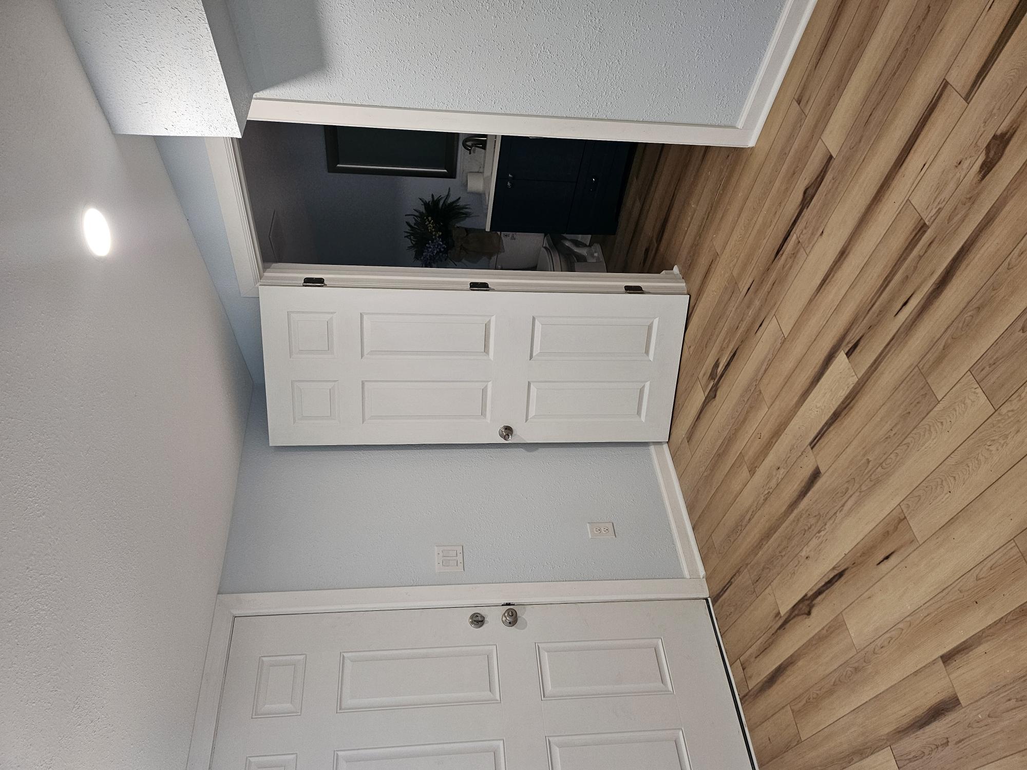 105 North Rhomberg Street Burnet, TX 78611 - Photo 17 of 32