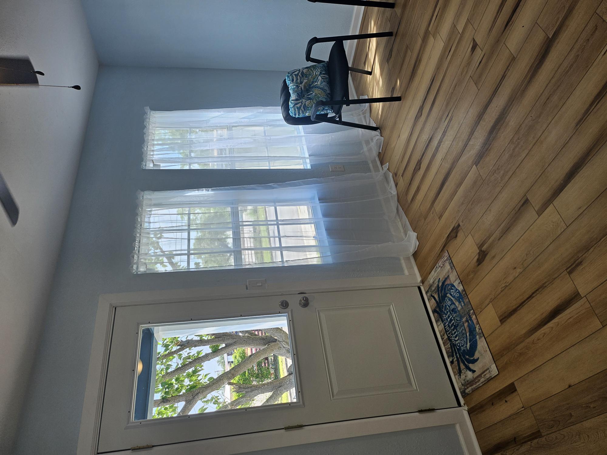 105 North Rhomberg Street Burnet, TX 78611 - Photo 8 of 32