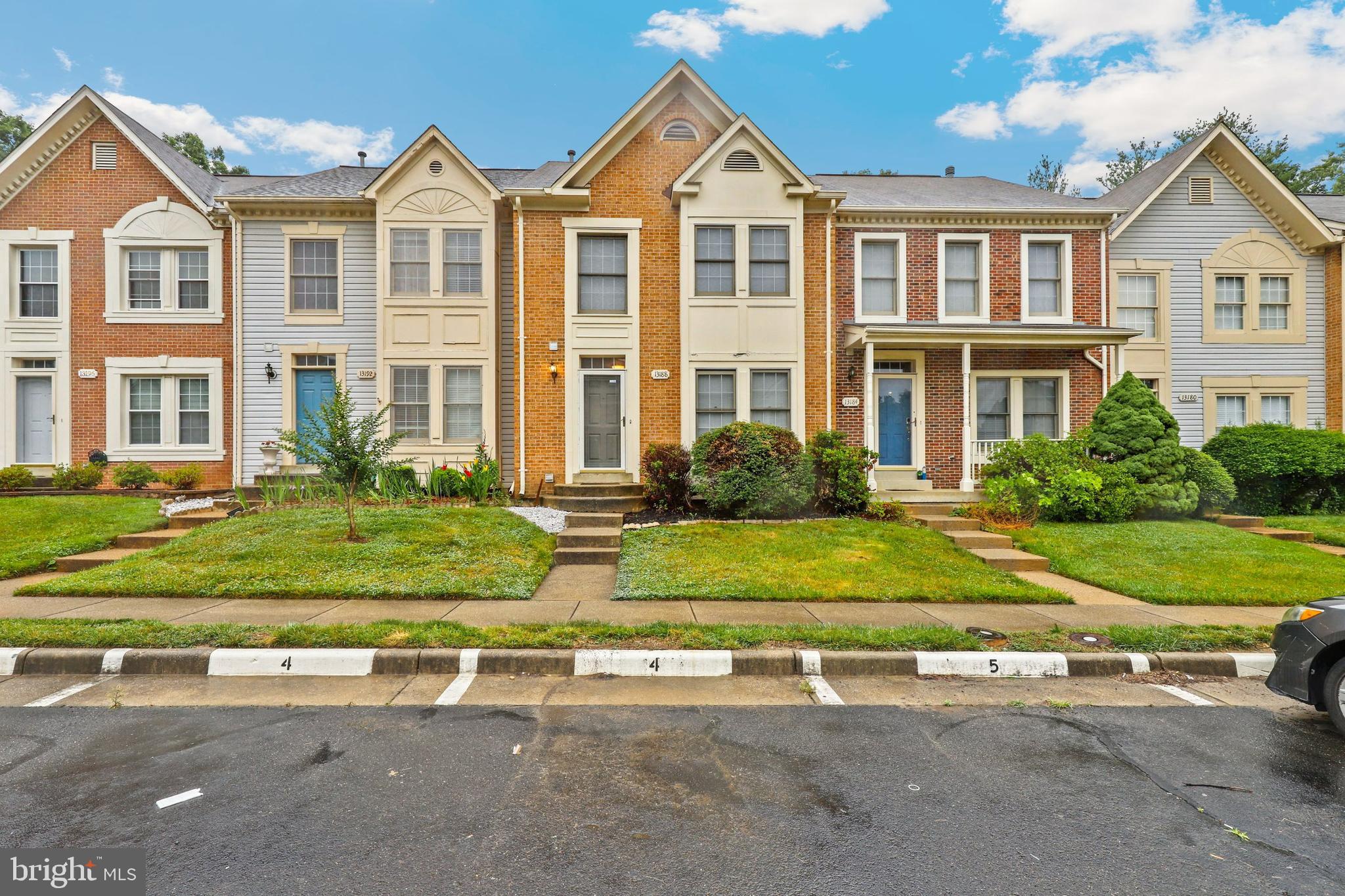 13188 Tory Loop Woodbridge, VA 22192 - Photo 2 of 38