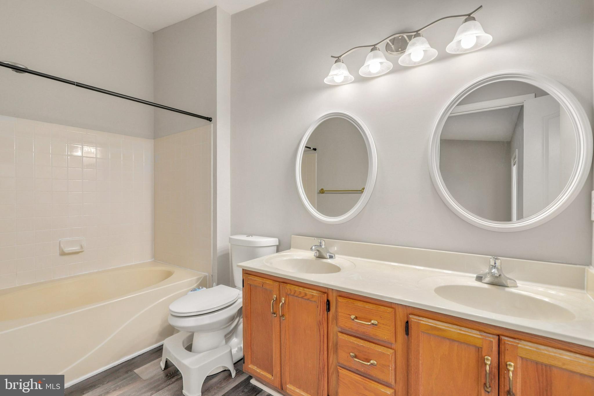 13188 Tory Loop Woodbridge, VA 22192 - Photo 26 of 38
