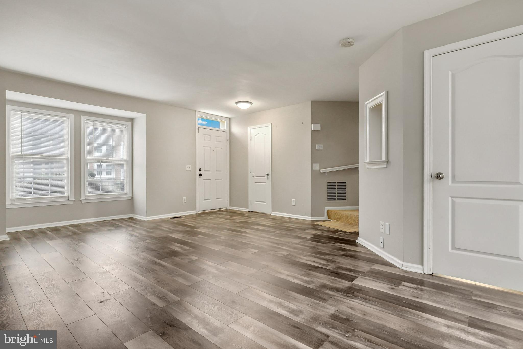 13188 Tory Loop Woodbridge, VA 22192 - Photo 8 of 38