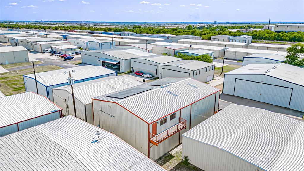 659 Aviator Drive Fort Worth, TX 76179 - Photo 2 of 40