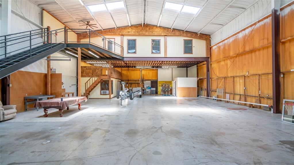 659 Aviator Drive Fort Worth, TX 76179 - Photo 29 of 40 a view of a indoor garage