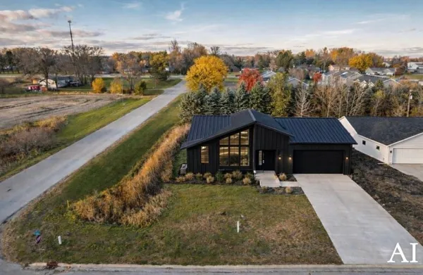 $38,000 | 706 West Oak Street, Osakis, MN 56360