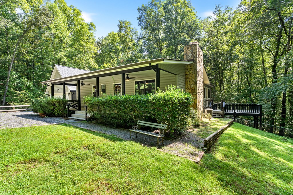 44 Robin Road Murphy, NC 28906 - Photo 7 of 37 Gallery Image 7