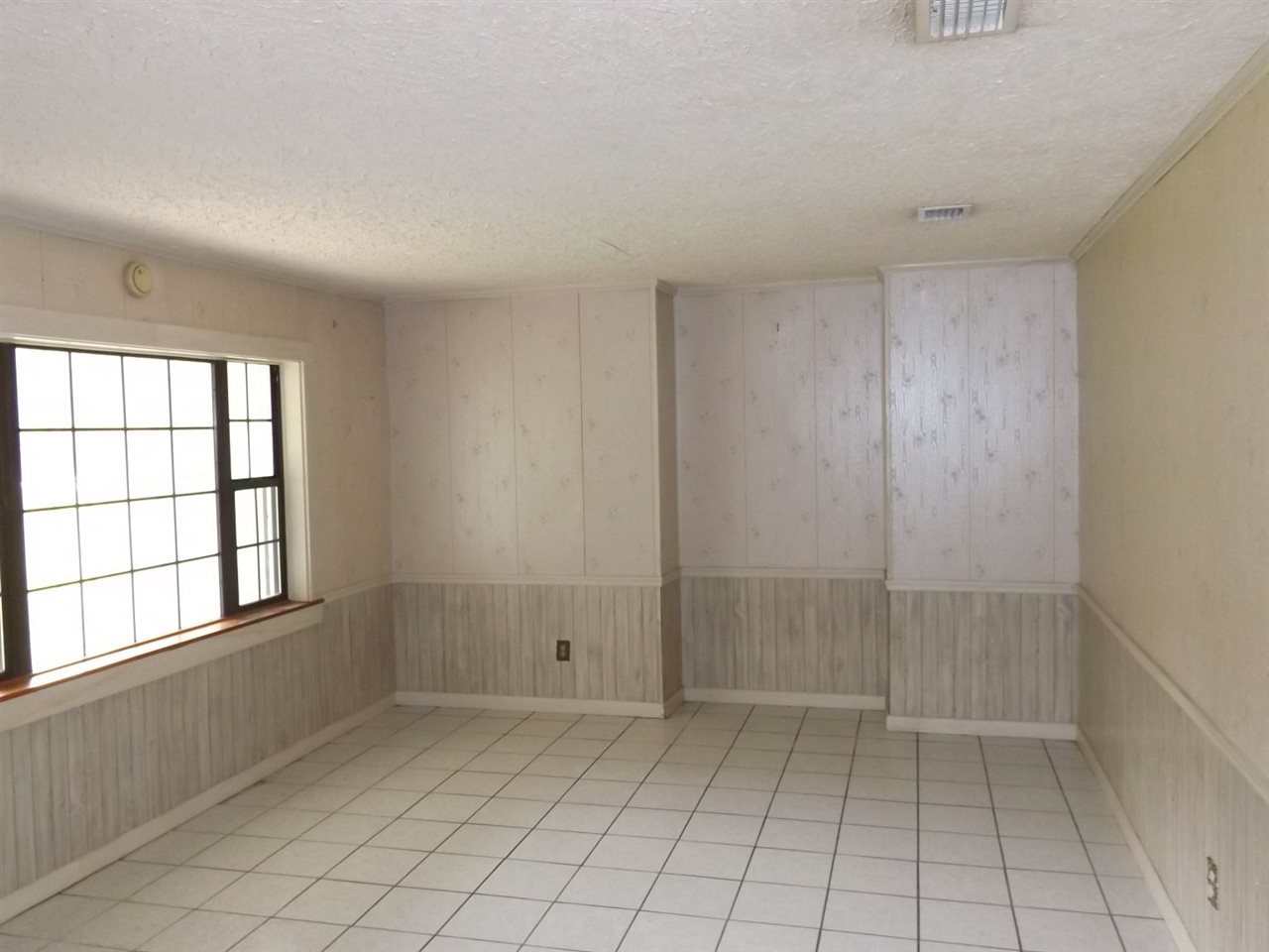 2248 Natural Bridge Road Tallahassee, FL 32305 - Photo 11 of 19