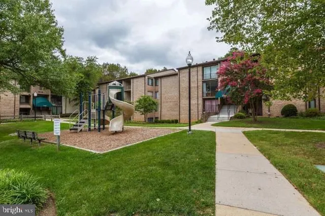 $218,900 | 7706 Hanover Parkway, Unit T3, Greenbelt, MD 20770