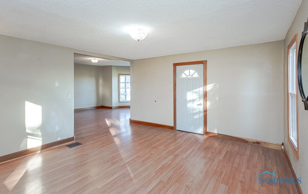 7650 Dutch Road Waterville, OH 43566 - Photo 6 of 47 Gallery Image 6