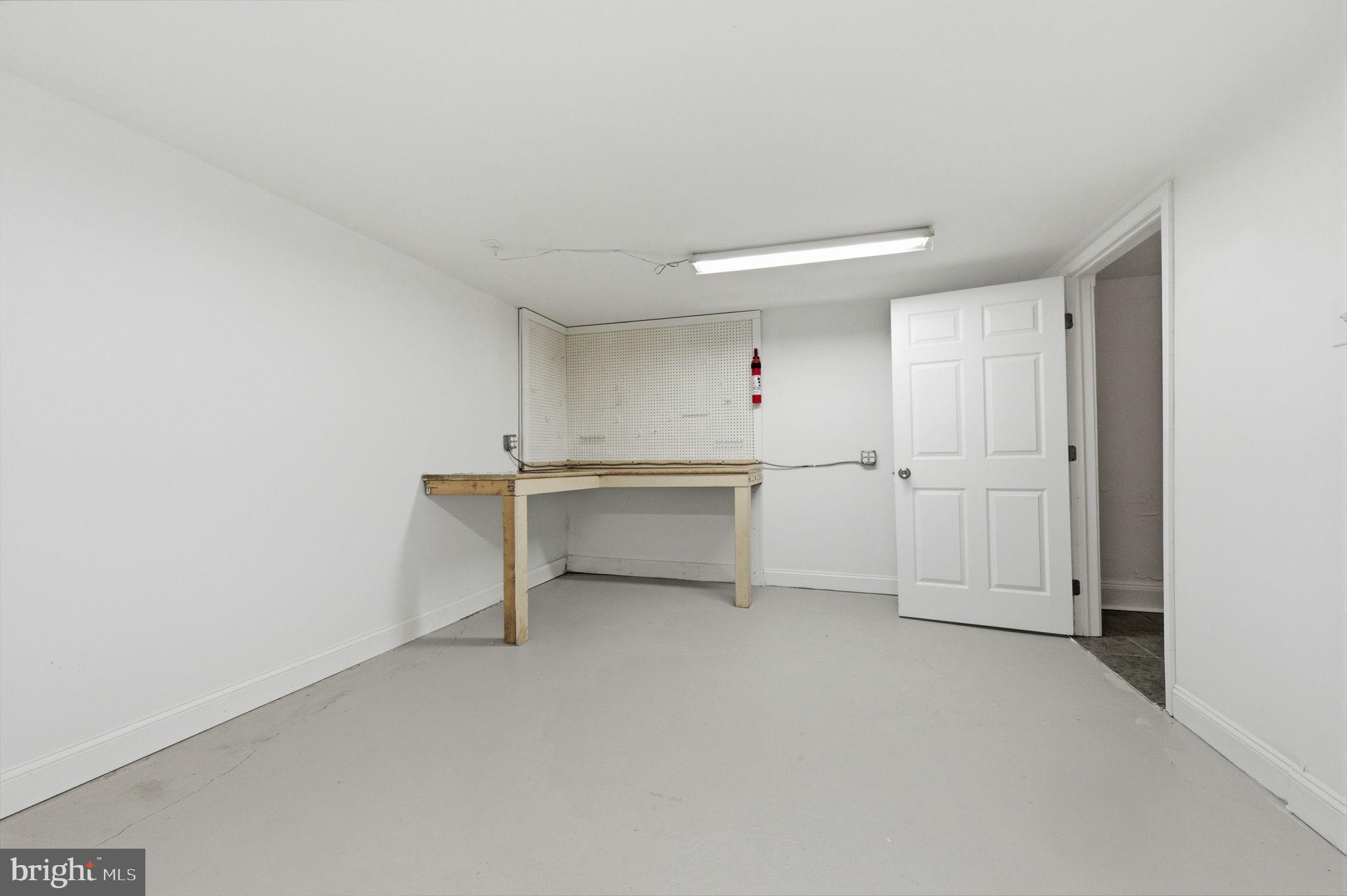 3305 Keswick Way, Unit 3305D Newtown Square, PA 19073 - Photo 38 of 38 a view of an empty room