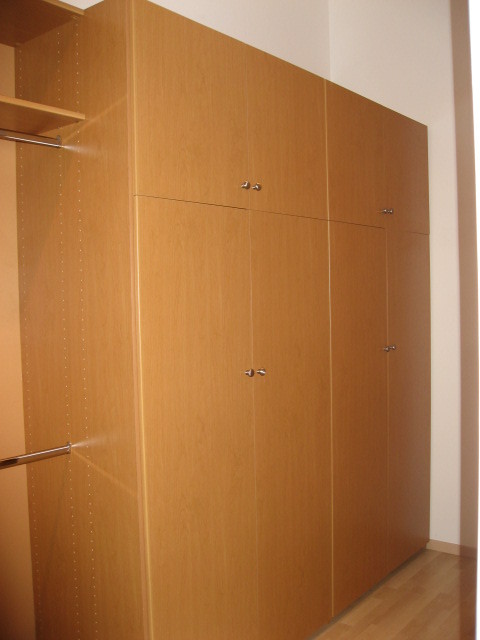 2106 East Victor Road Gilbert, AZ 85296 - Photo 10 of 22 master closet
