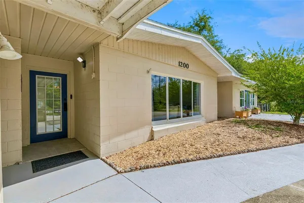 $545,000 | 1200 Lake Harney Road, Geneva, FL 32732