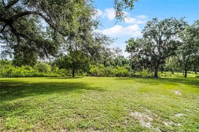 $604,999 | 1200 Lake Harney Road, Geneva, FL 32732