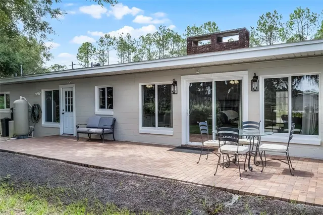 $604,999 | 1200 Lake Harney Road, Geneva, FL 32732