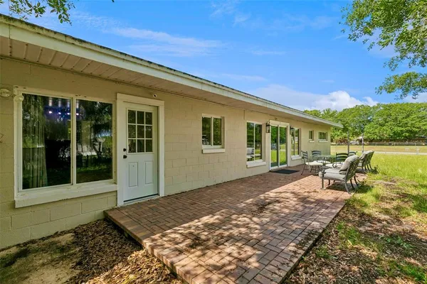 $545,000 | 1200 Lake Harney Road, Geneva, FL 32732
