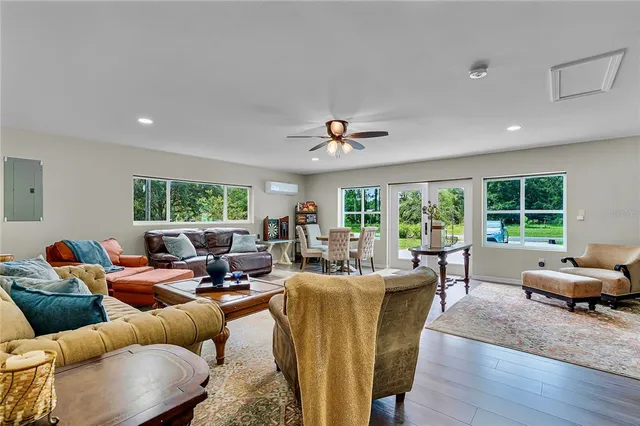 $604,999 | 1200 Lake Harney Road, Geneva, FL 32732