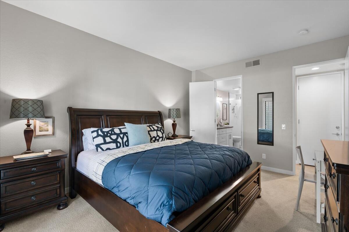 67527 North Portales Drive Cathedral City, CA 92234 - Photo 19 of 47 a bedroom with a bed and closet