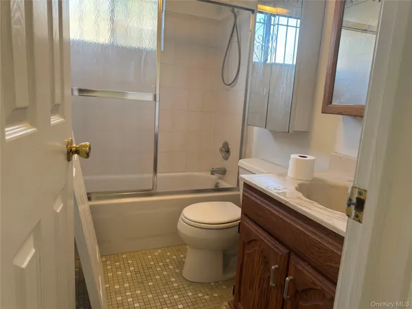 $3,000 | 10 Marsulin Drive, Syosset, NY 11791