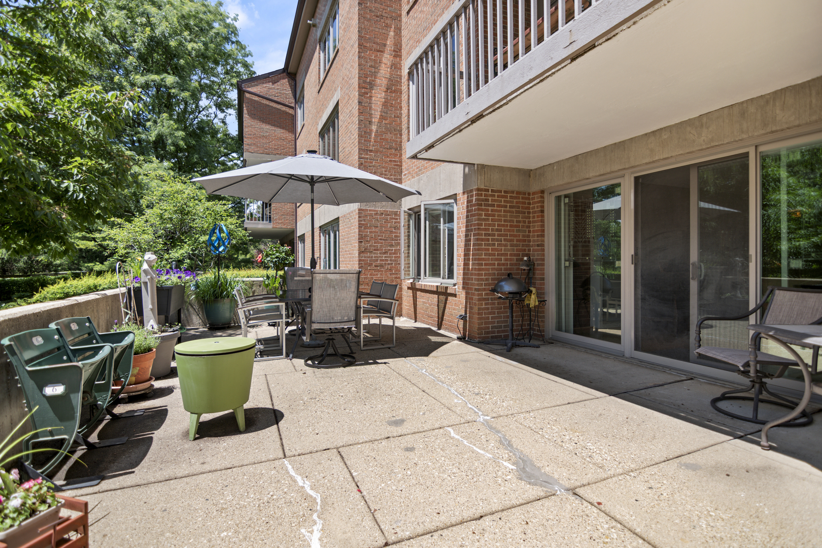 22 Park Lane, Unit 111 Park Ridge, IL 60068 - Photo 21 of 35