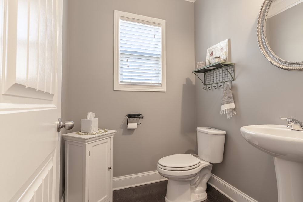 116 Jones Creek Circle Anderson, SC 29621 - Photo 10 of 47 Half Bathroom on Main Level