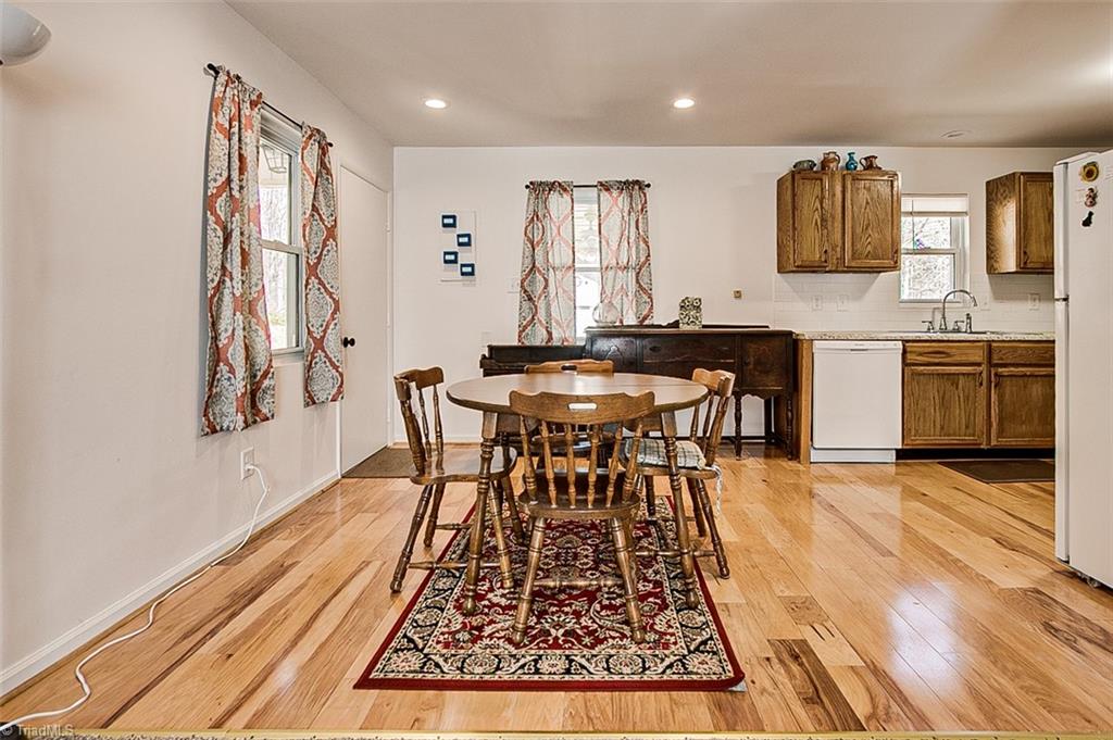 607 Colony Road Asheboro, NC 27205 - Photo 6 of 25 Gallery Image 6