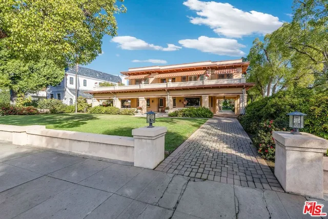 $2,985,000 | 220 Orange Grove Avenue, South Pasadena, CA 91030