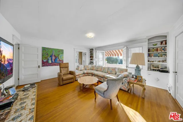 $2,985,000 | 220 Orange Grove Avenue, South Pasadena, CA 91030