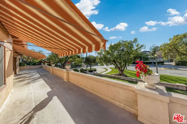 $2,985,000 | 220 Orange Grove Avenue, South Pasadena, CA 91030