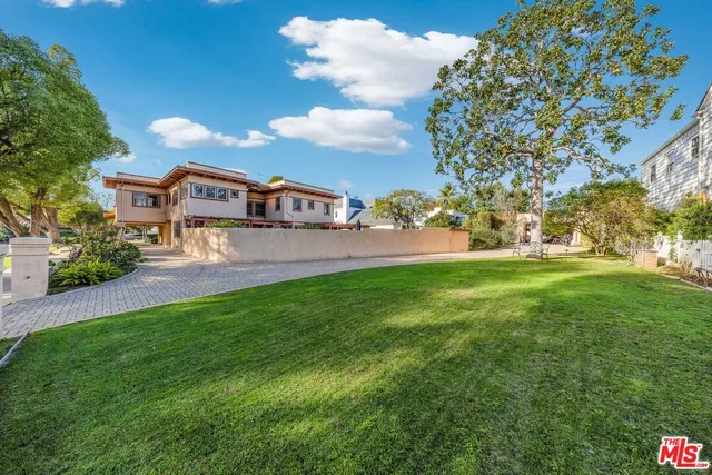 $2,985,000 | 220 Orange Grove Avenue, South Pasadena, CA 91030