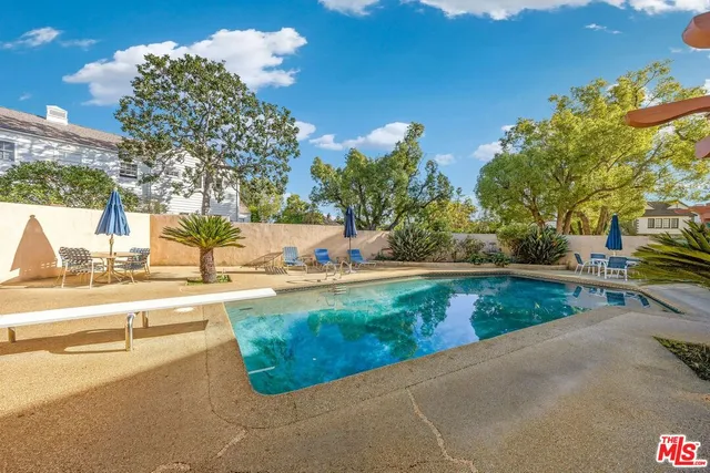 $2,985,000 | 220 Orange Grove Avenue, South Pasadena, CA 91030