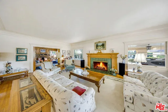 $2,985,000 | 220 Orange Grove Avenue, South Pasadena, CA 91030