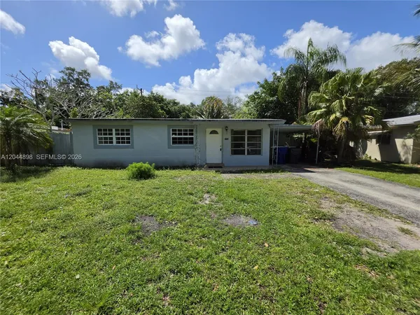$2,650 | 5720 Douglas Street, Hollywood, FL 33021