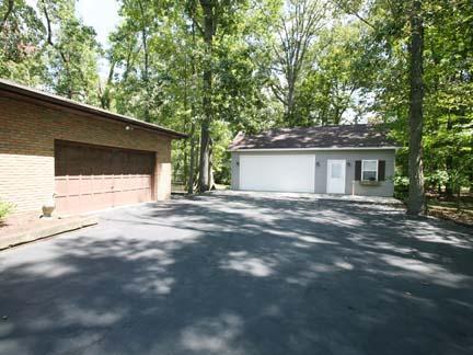 6061 Hughes Road Galena, OH 43021 - Photo 24 of 25 Gallery Image 24