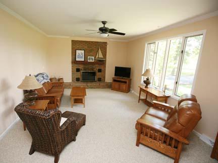 6061 Hughes Road Galena, OH 43021 - Photo 5 of 25 Gallery Image 5