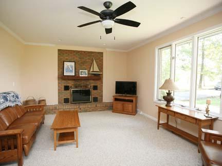 6061 Hughes Road Galena, OH 43021 - Photo 6 of 25 Gallery Image 6