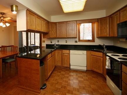 6061 Hughes Road Galena, OH 43021 - Photo 7 of 25 Gallery Image 7