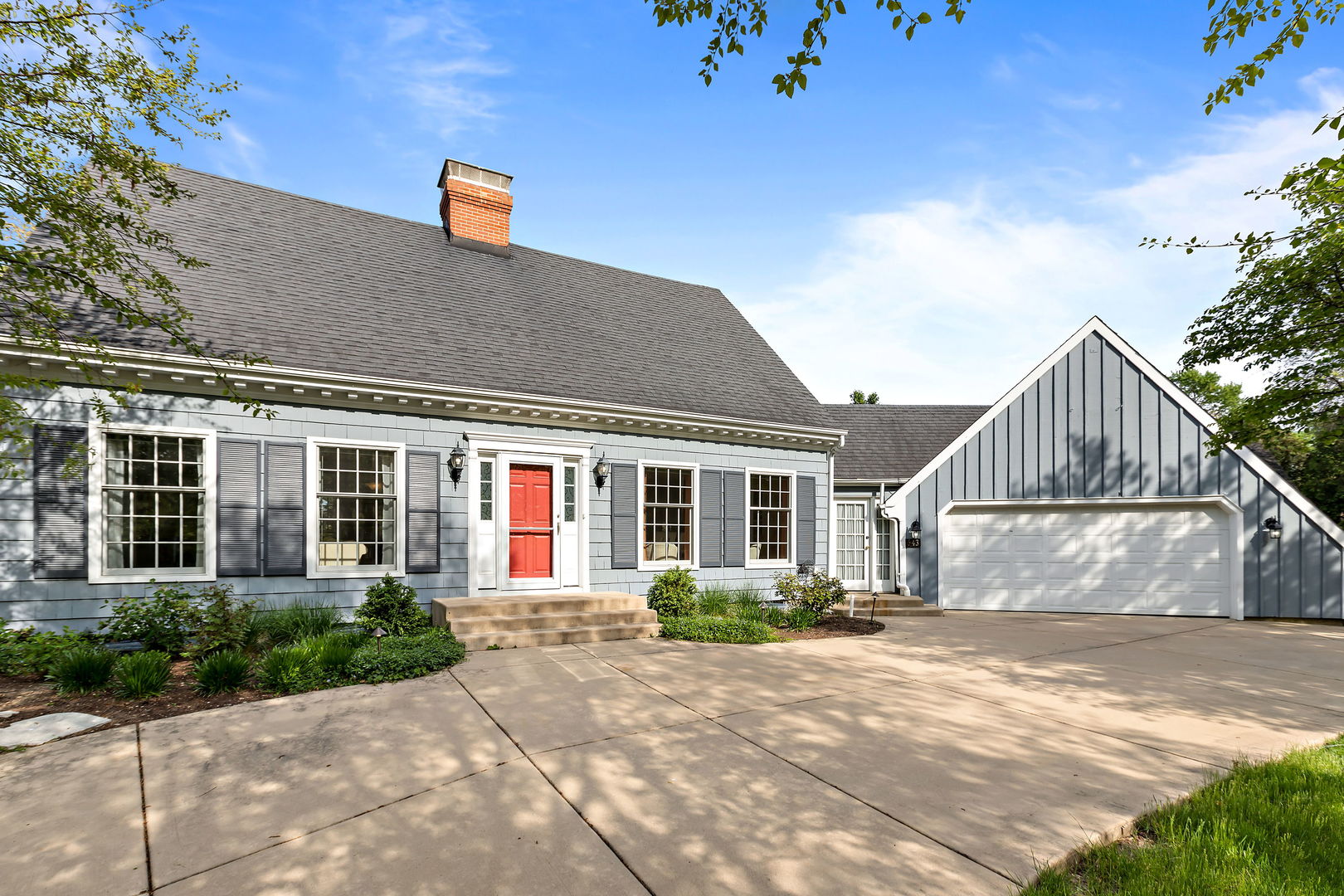 N543 Herrick Drive Wheaton, IL 60187 - Photo 2 of 29 a view of a house with a backyard